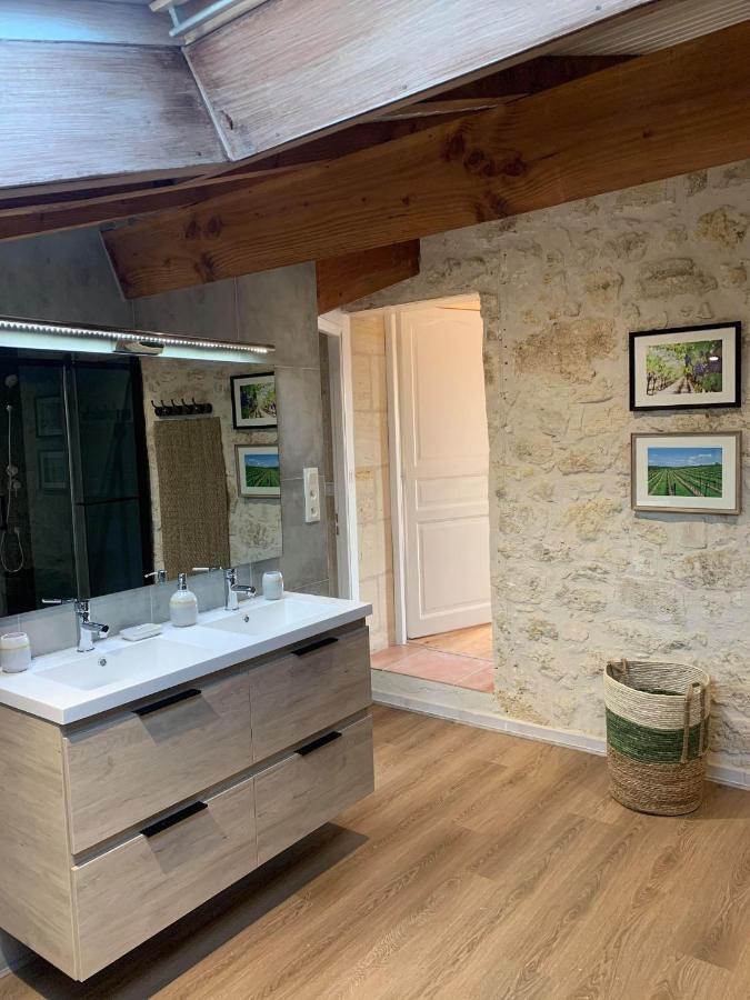 Chambre Vigne, Piscine Spa Fitness Lugon et l'Ile du Carney Екстер'єр фото