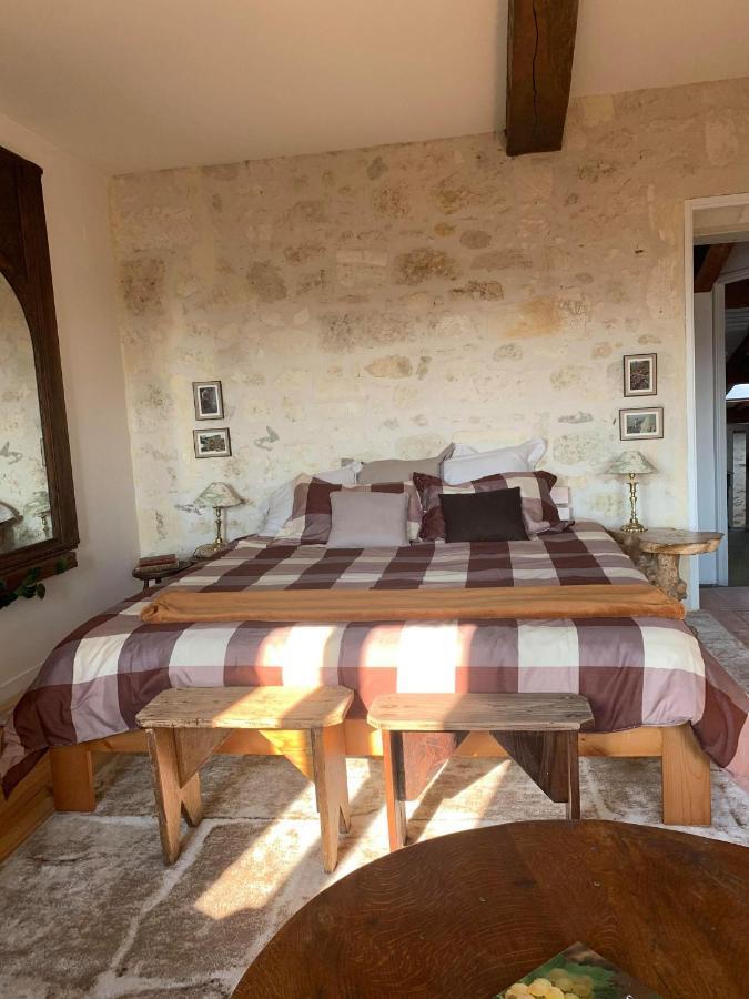 Chambre Vigne, Piscine Spa Fitness Lugon et l'Ile du Carney Екстер'єр фото