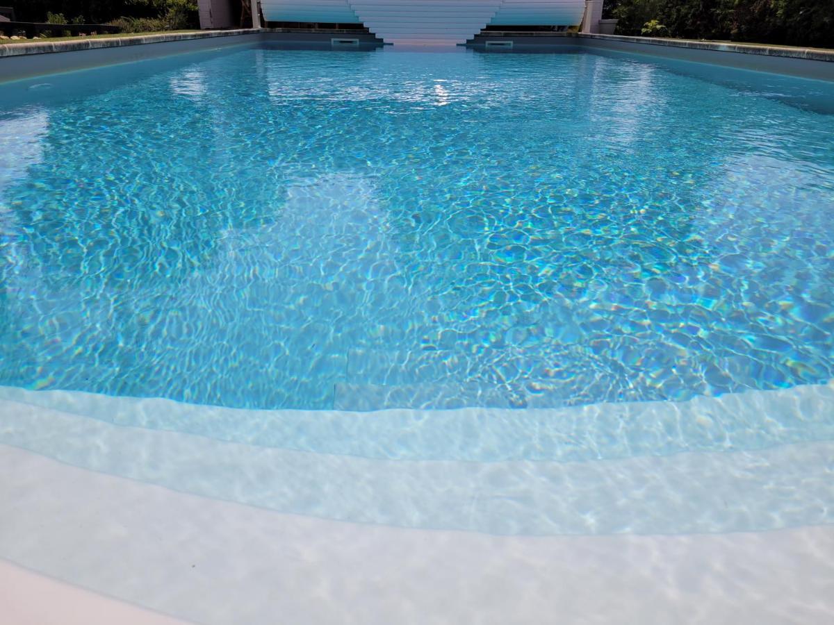 Chambre Vigne, Piscine Spa Fitness Lugon et l'Ile du Carney Екстер'єр фото